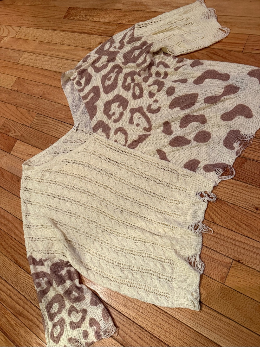 POL Cream Knit Top Subtle Texture Distressing boho festival - Picture 3 of 7
